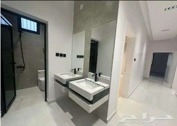للبيع عدد (4) شقق تمليك بملحق النفل 4