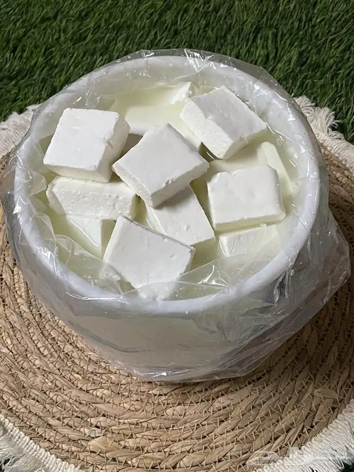 جبن معز شغل نظيف وجديد يوميا  طازج 0