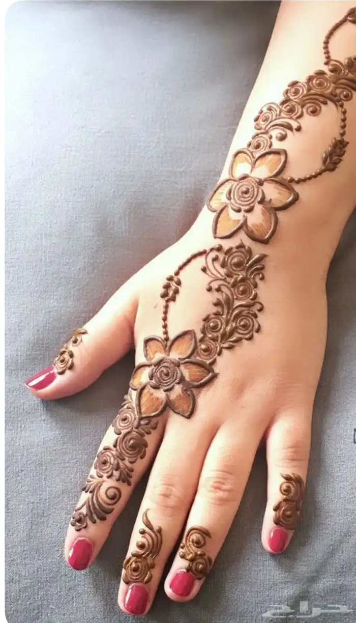 نقش العرايس ب500  فقط 3