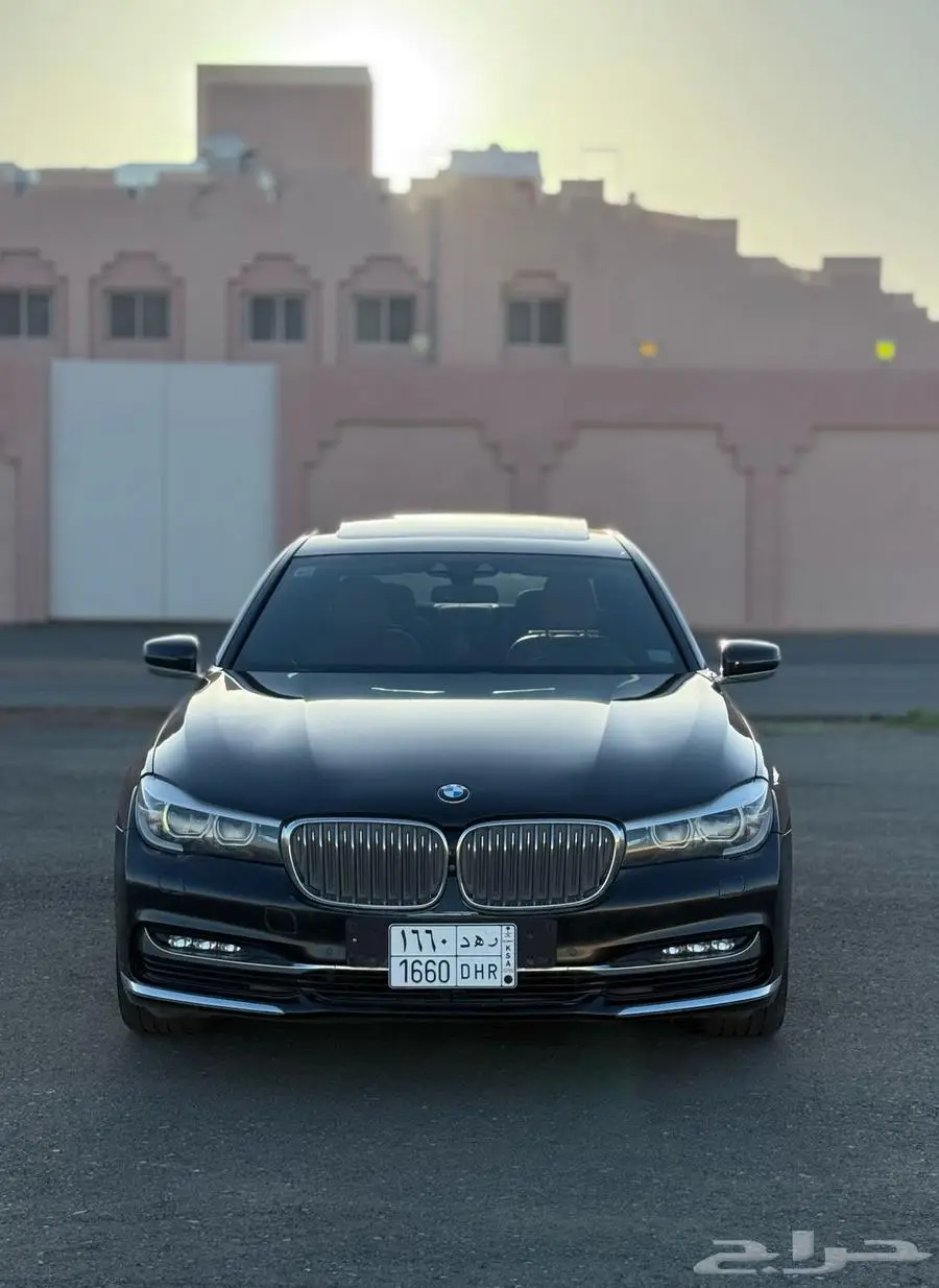 بي ام دبليو 730Li موديل 2018 للبيع 5