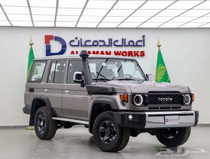 جيب لاندكروزر ربع نص فل 2024 ( كويتي ) . 1