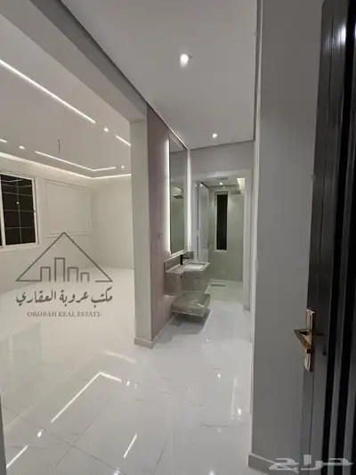 للبيع فيلا روف علوي حي الصفاء 3
