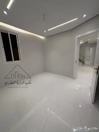 للبيع فيلا روف علوي حي الصفاء 4