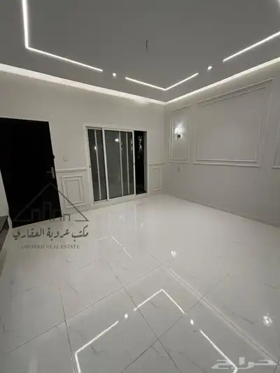 للبيع فيلا روف علوي حي الصفاء 11