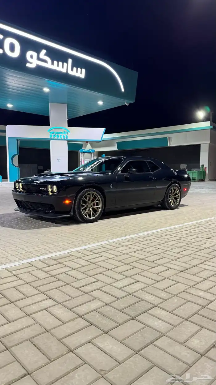 تشالنجر هيلكات Phantom Black 25