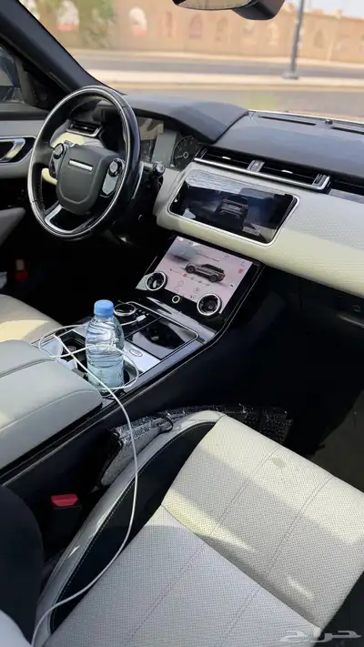 RANGE ROVER VELAR 2018 15