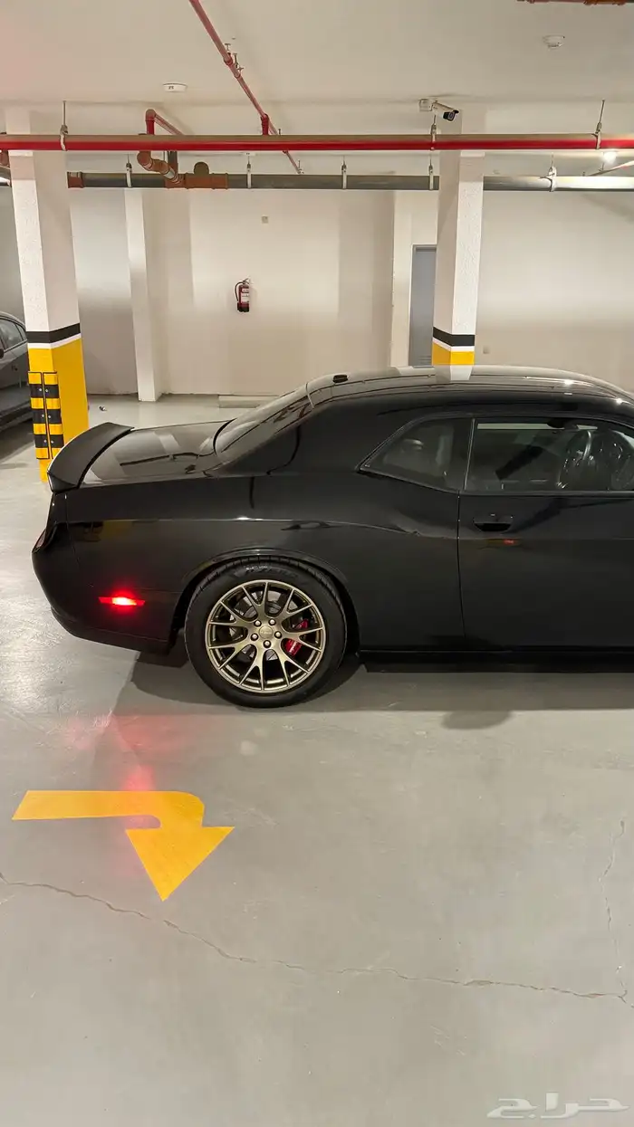 تشالنجر هيلكات Phantom Black 3
