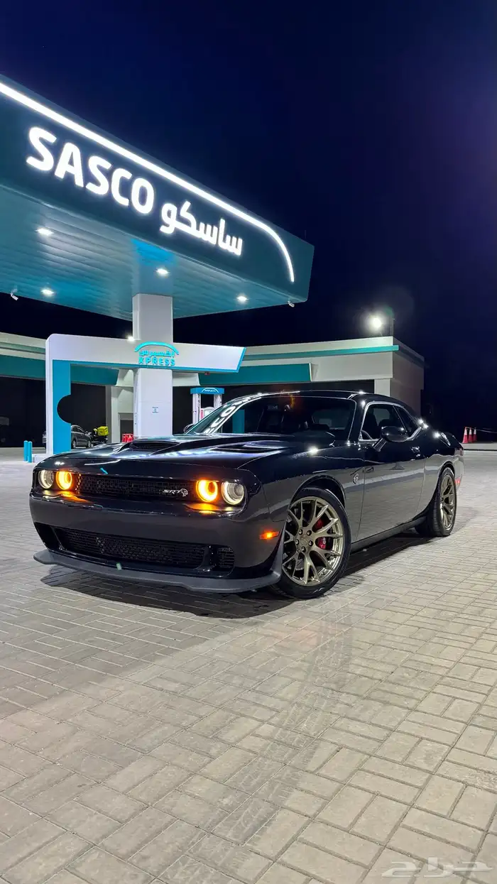تشالنجر هيلكات Phantom Black 19