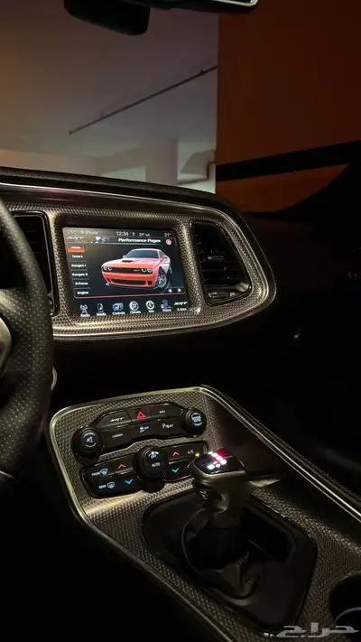 تشالنجر هيلكات Phantom Black 39