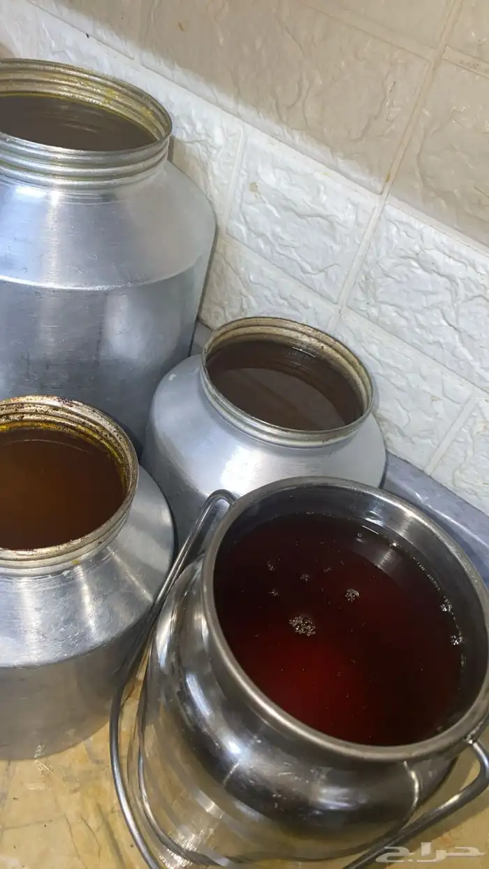 سمن بقر طازج. نظيف بلدي يوجد لبن بقر مجان حياكم الله 5