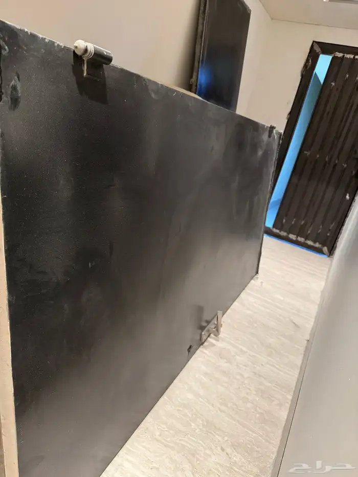 باب حديد مستعمل طوله مترين 0