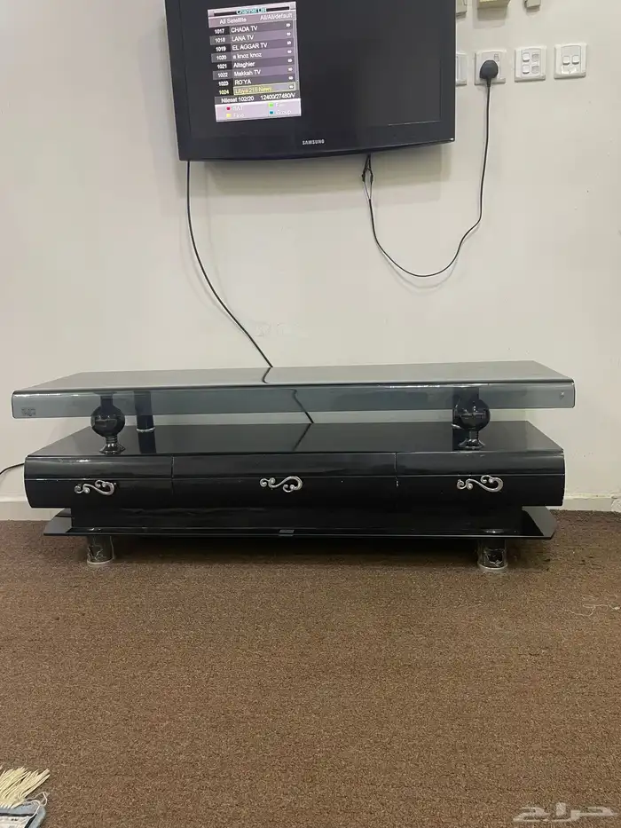 طوله تلفزيون ثلاث دروج سحب 1