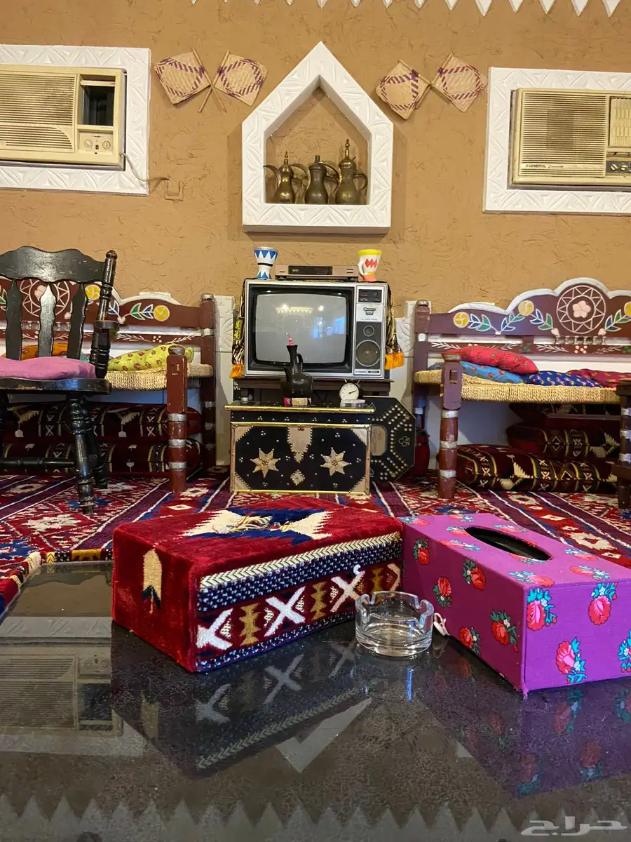 شاليه تراثي بمسبح للايجار بالعيد 1