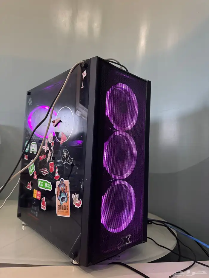 للبيع pc قيمنق مستعمل 1