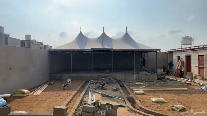 خيمة الصقور القبب 16