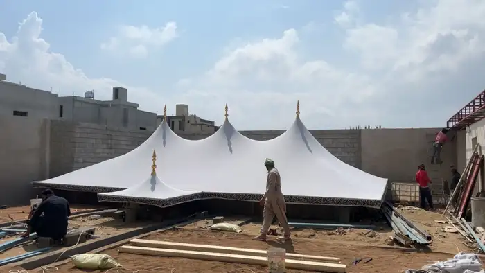خيمة الصقور القبب 15