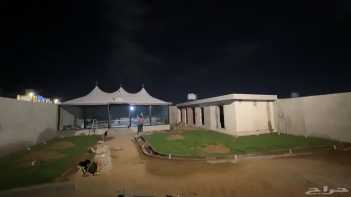 خيمة الصقور القبب 13
