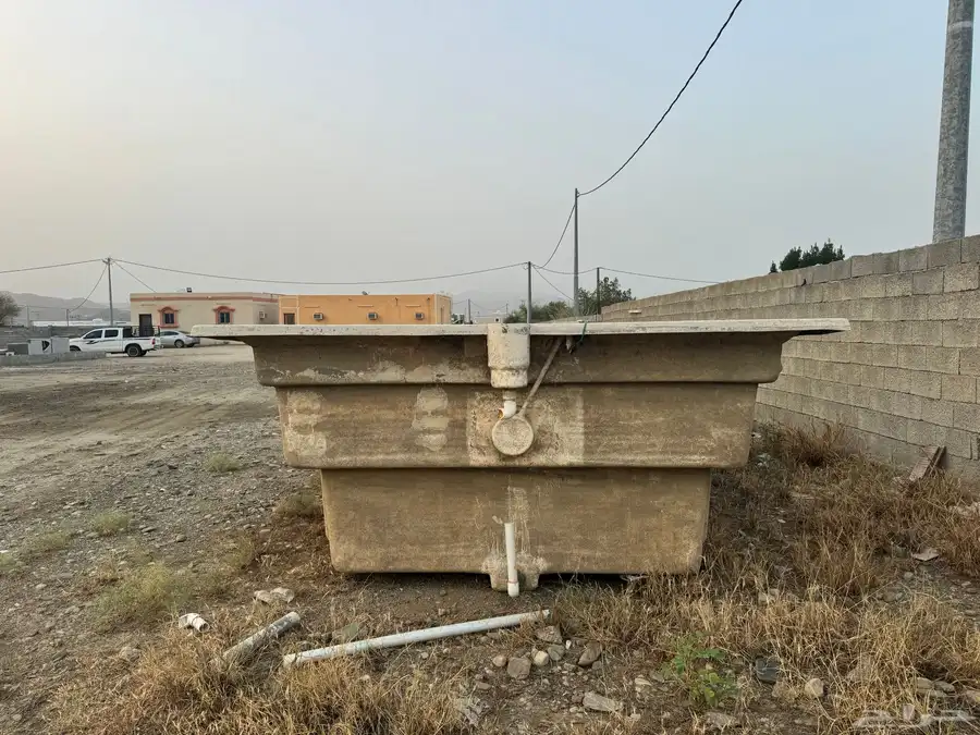 مسبح فيبر مستعمل للبيع 1