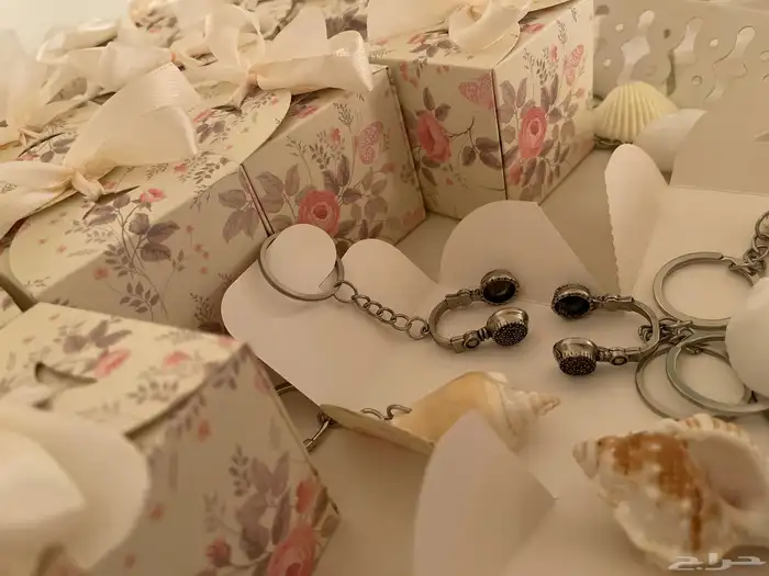 توزيعات العيد وحفلات التخرج 2