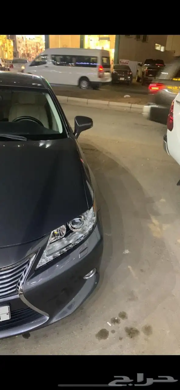 لكزس ES350 نظيف 3