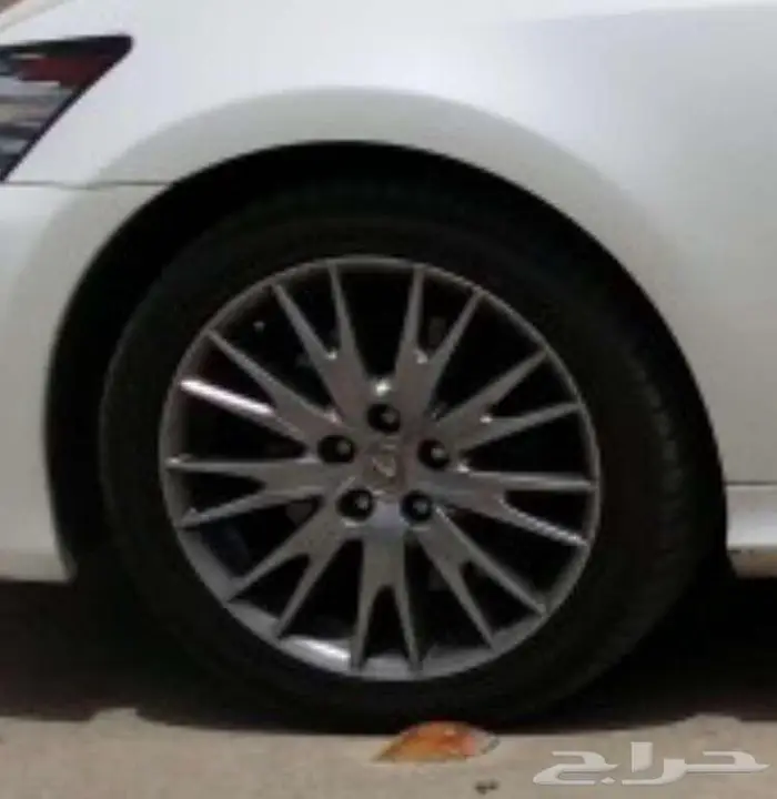تتوفر لديناجميع انواع جنوط اللكزس Lexuse 43