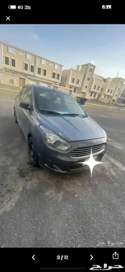 سيارة للبيع 1