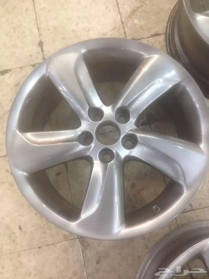 تتوفر لديناجميع انواع جنوط اللكزس Lexuse 20