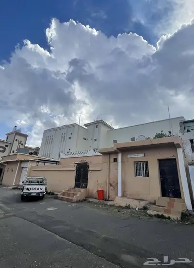 عمارة تجارية في المسقي تم تنزيل الحد مليون و300 4
