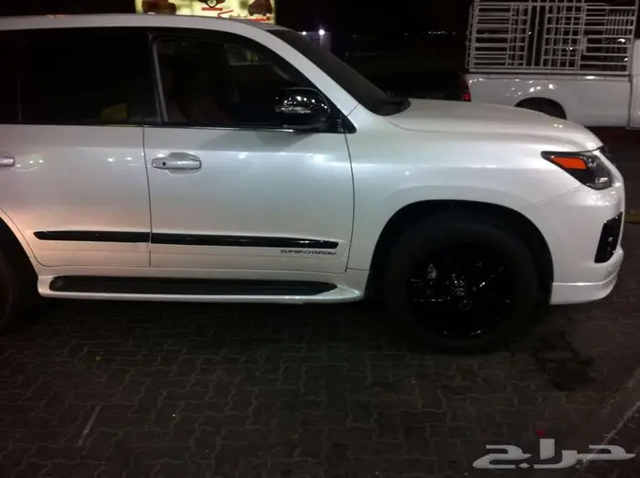 تتوفر لديناجميع انواع جنوط اللكزس Lexuse 69