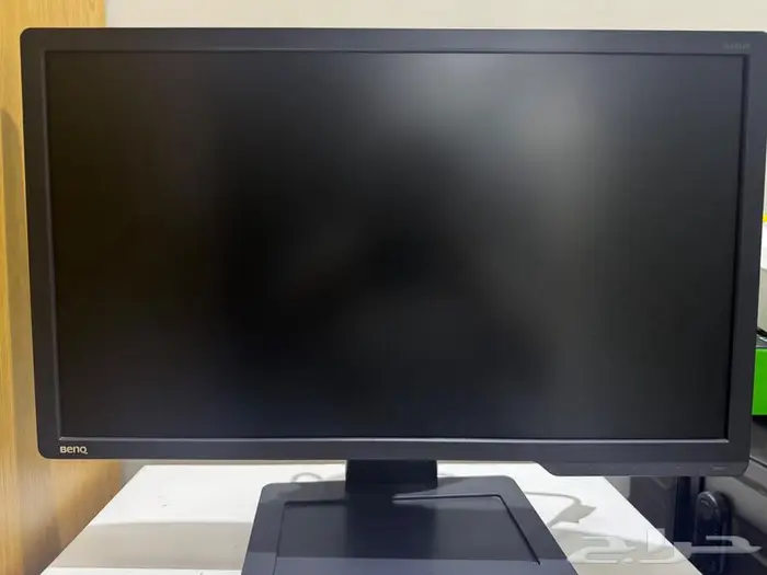للبيع اغراض شبه جديدة pc 16