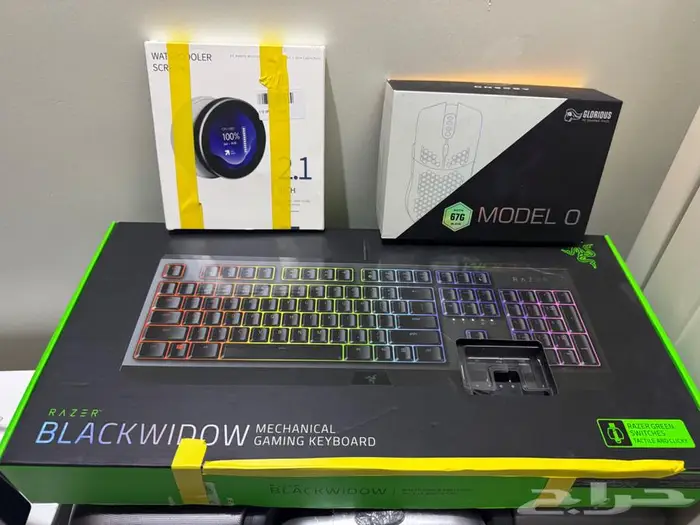 للبيع اغراض شبه جديدة pc 0