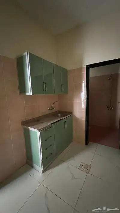 للايجار شقق عزاب 6