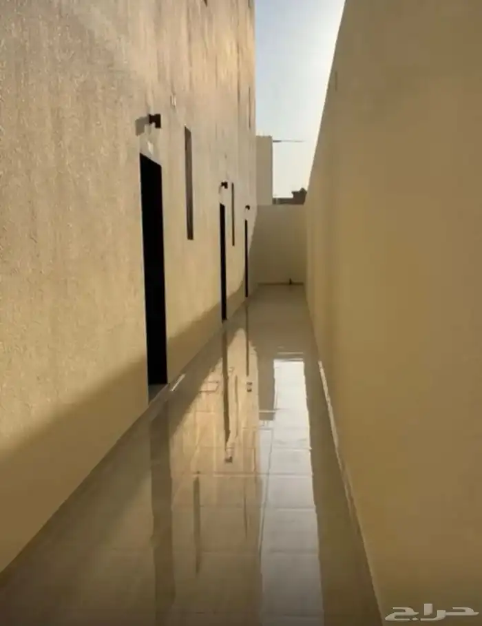 استوديو عزاب جديد للإيجار في محافظة وادي الدواسر 1