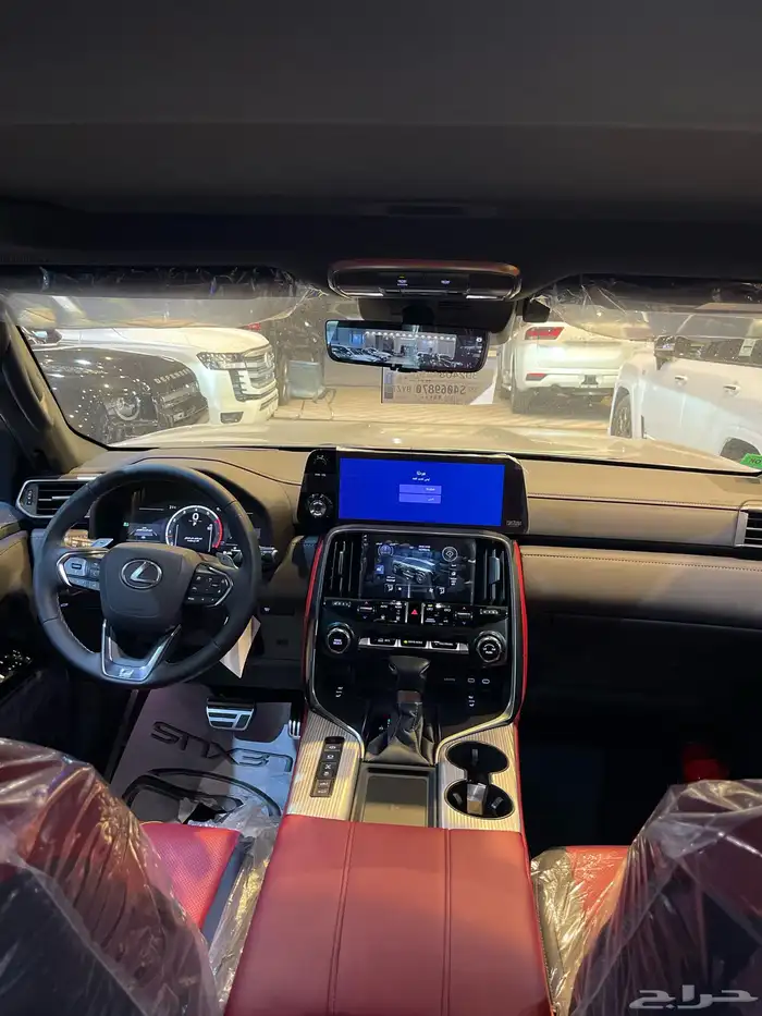 لكزس اف سبورت 2025 1