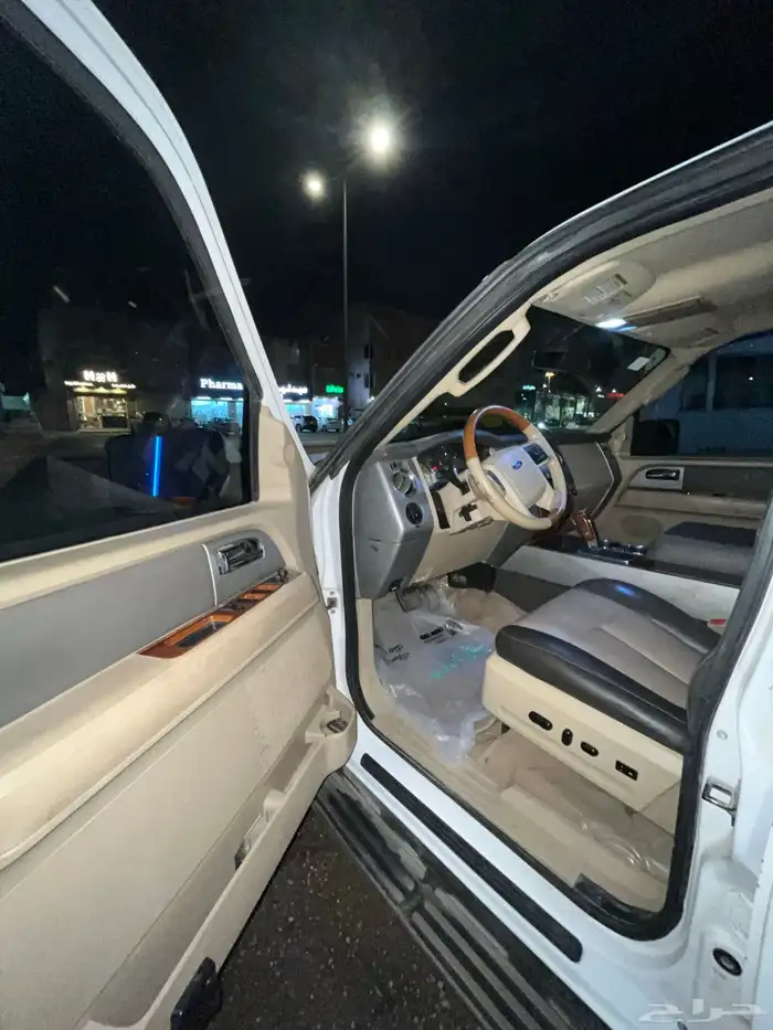 اكسبديشن 2007 XLT ليميتد 12