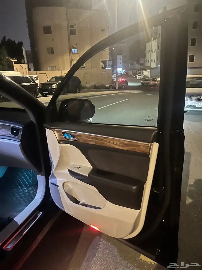 جي ايه سي GS8 2021 4