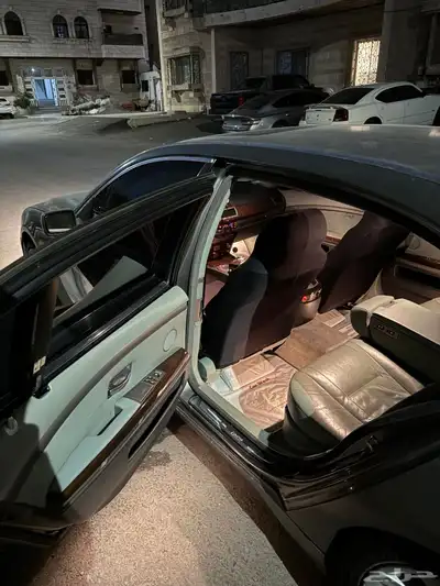 بي ام دبليو 7