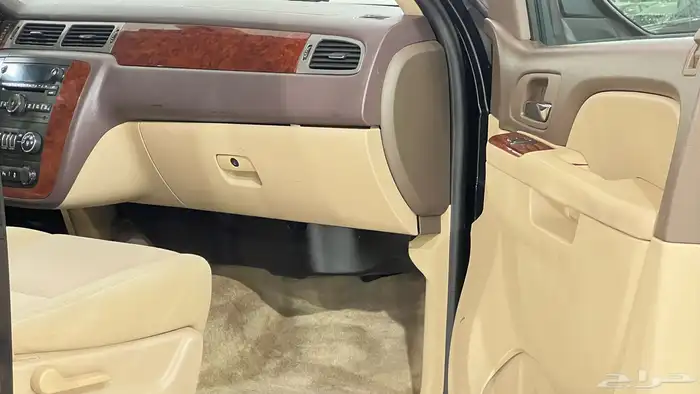 شيفروليه تاهو 2014 تحمل لوحه مميزه 12