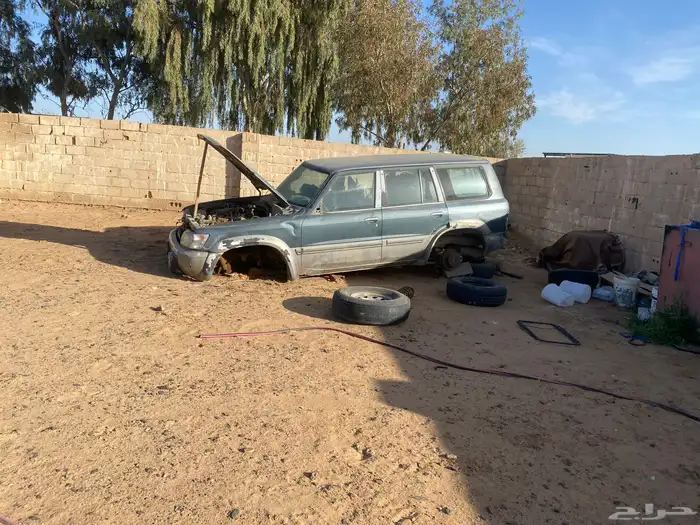 جيب بترول تشليح بيع قطع من 98لين 2005 قطع غيار 0