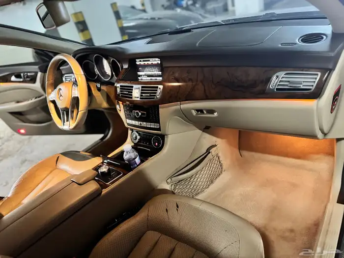مرسيدس CLS500 WAGON 13