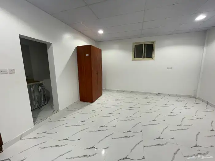 شقق عزاب للإيجار 2