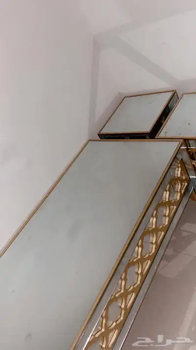 طاولات فخمه 0