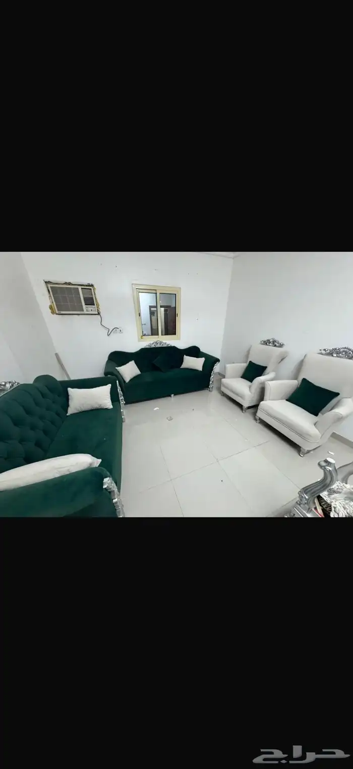 كنب للبيع منجد ونظيف 100  100 1