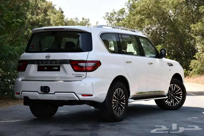NISSAN PATROL Platinum 2024 خليجي KM0 WHITE 3