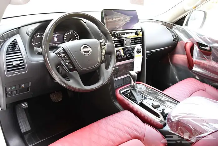 NISSAN PATROL Platinum 2024 خليجي KM0 WHITE 8
