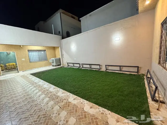 شاليه للايجار بالرس 6