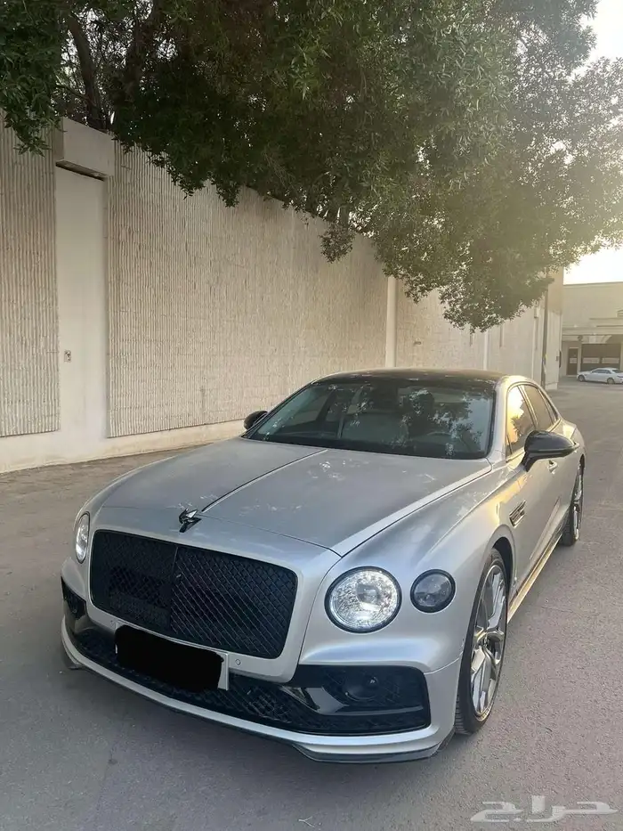 بنتلي كونتيننتال فلاينج سبير S 2024 ساماكو شبه جديد.. 0