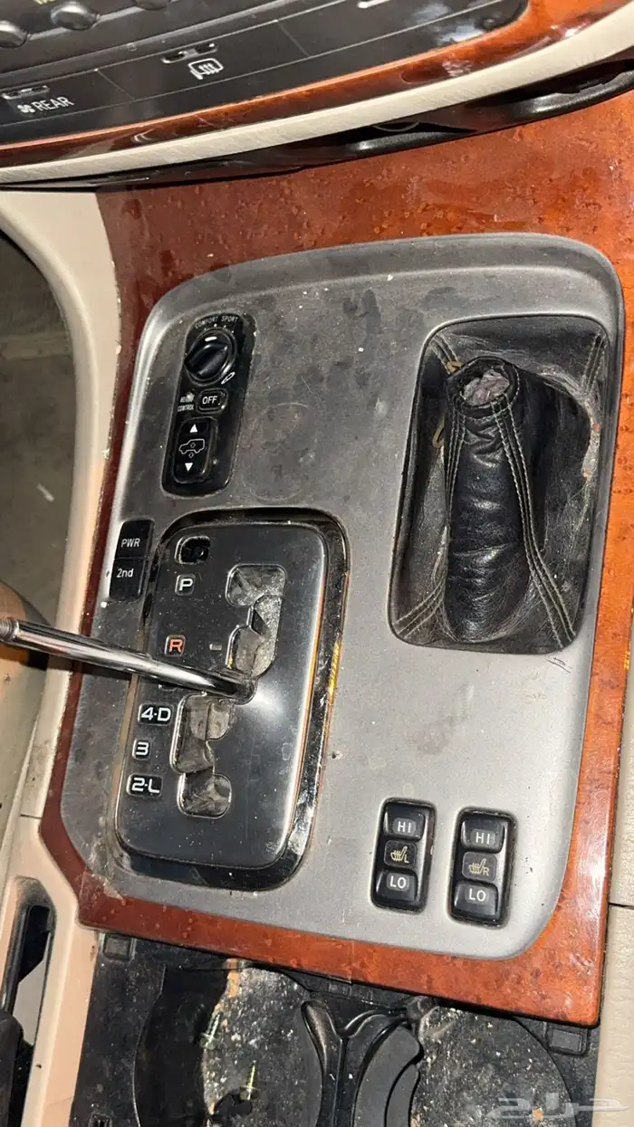جميع قطع غيار جيب لكزس وكاله LX470 موديل 2004 2