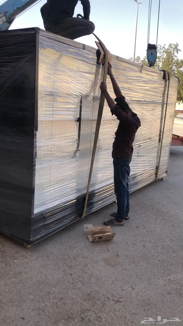 ثلاجه عرض 4 تبريد خارجي ويوجد تقسيط 0