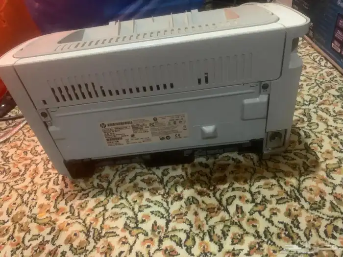 طابعة ليزر HP احادية اللون اسود HP1102 وHP1102W شبه جديدة 3